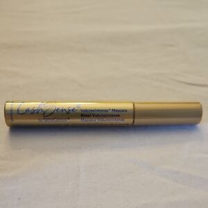 VolumeIntense Mascara - Black